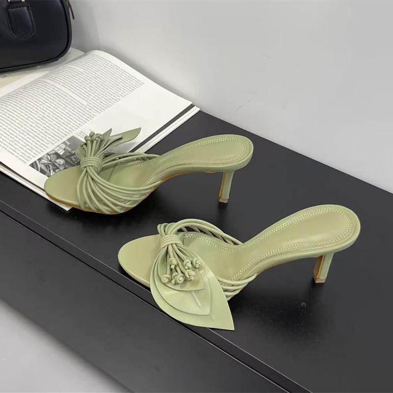 Fashion Bohemian Style Fashion Flowers Decor Women Slippers Sandals Summer High Heels Mules Slides Casual Outdoor Beach Flip Flop Shoes