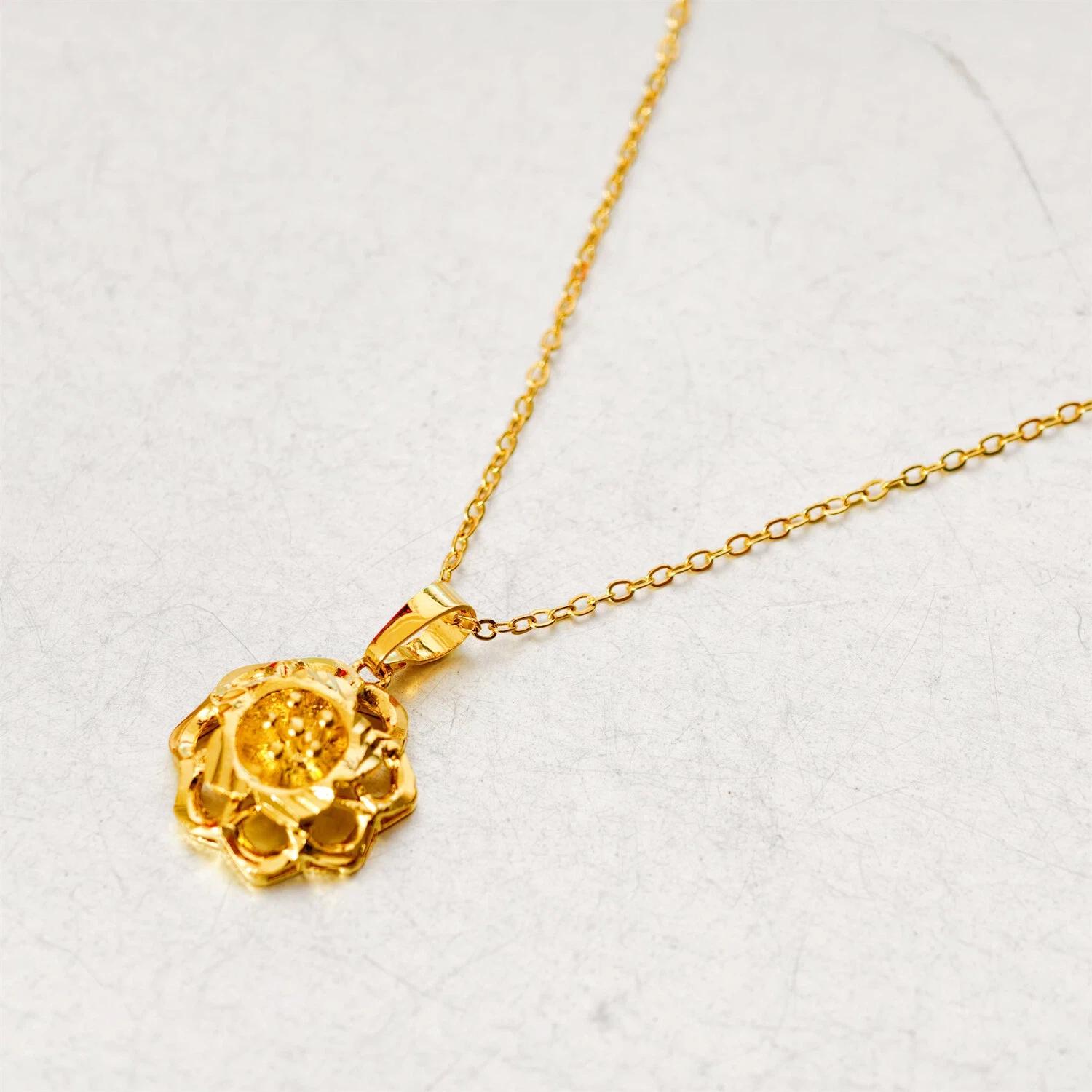 

Punk Fashion Small Tiny Flower Pendant Female Gold Color Stainless Steel Chain Necklace for Women Jewelry Christmas Gift 2025 46cm
