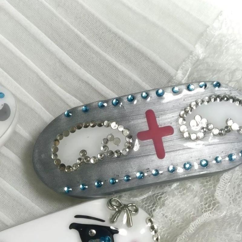 1 Piece Hair Accessories Vintage Y2K 1990S Kawaii Dog Paw Angel Bear Cross Sweet Side Clip For Women Girls