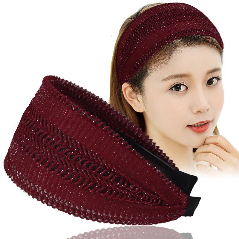 

Non-Slip Wide Edge Headband with Toothed Grip for Women