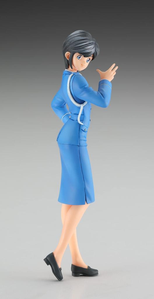 Hasegawa Arrest Miyuki Kobayakawa Scale Unpainted Resin Kit SP532 I'll (Police Uniform) 1/12