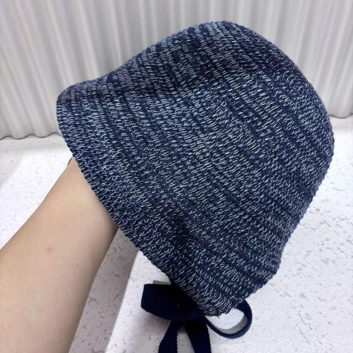 

2025 mixed-color woven big head circumference fisherman hat spring and summer Japanese lace-up face small sunshade sunscreen basin hat One size fits all
