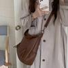 IELGY Korean Niche Underarm Bag Women's Trendy Fashion Retro Portable Tote Bag