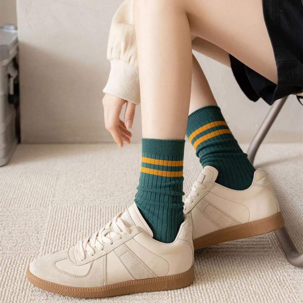 Retro Striped Sports Women Socks Japanese Fashion High School Girls Socks Casual Fashion Harajuku Streetwear Knitting Long Socks