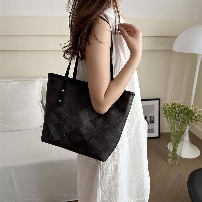 Large Capacity Tote Bag For Women Stylish Canvas Shoulder Bag For Summer Commute