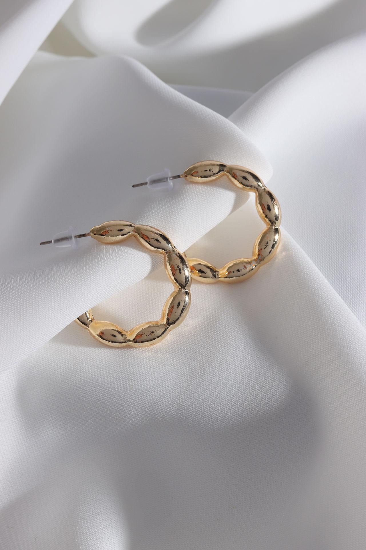 

Винтажные серьги-кольца золотого цвета