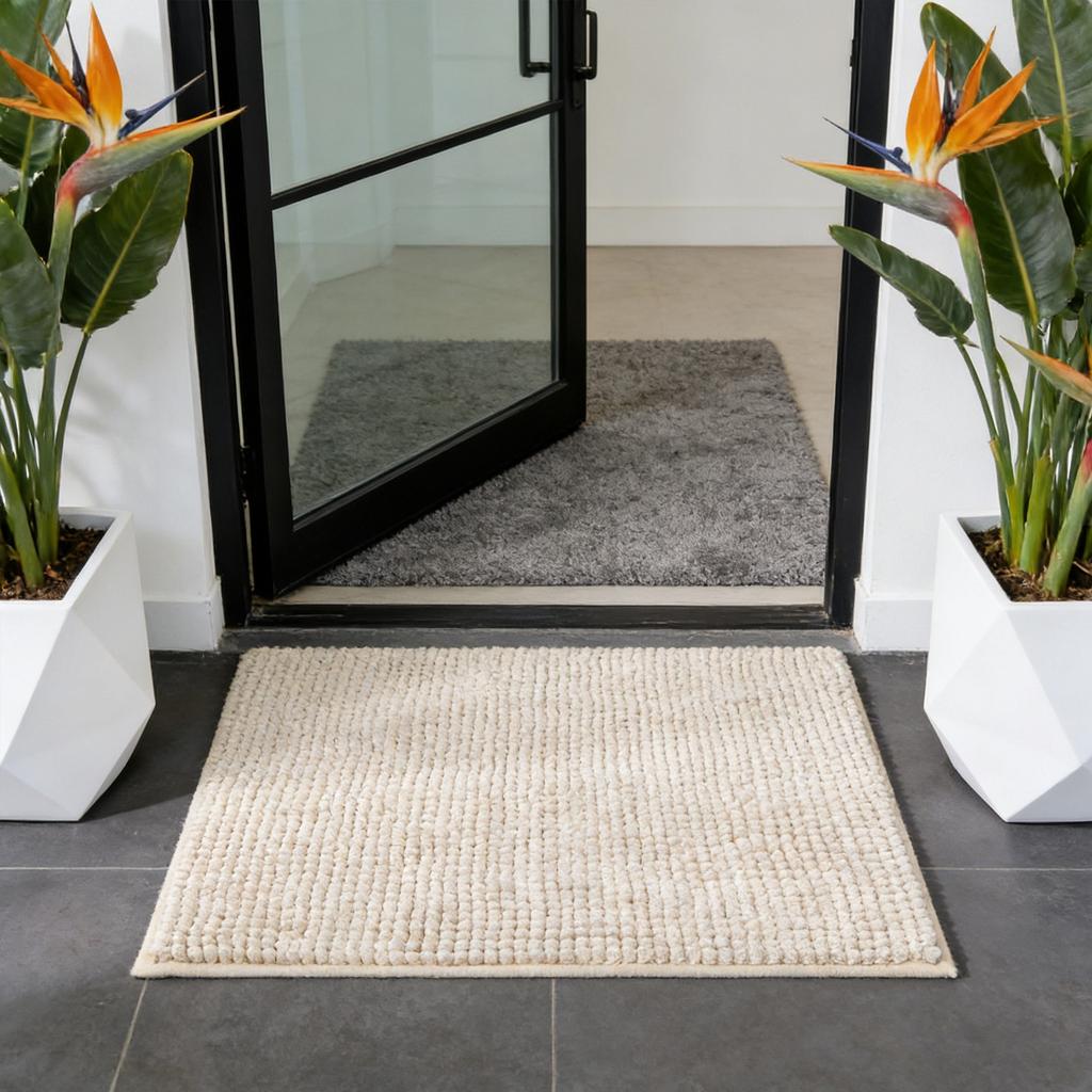 Bathroom Mat, Made Of Thick, Soft, Absorbent Chenille Fabric, Quick-drying Microfiber Material, Rubber Backing, Washable, Suitable For Shower Floors.