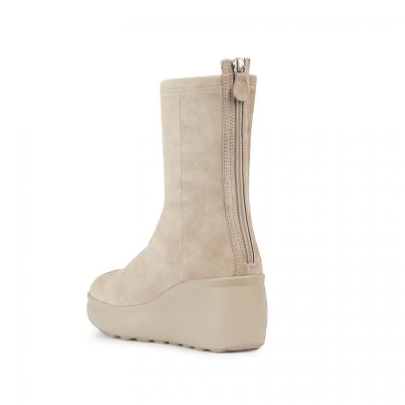 Geox Spherica Ec9 Women S Suede bootS Tan W1b6vha3w51