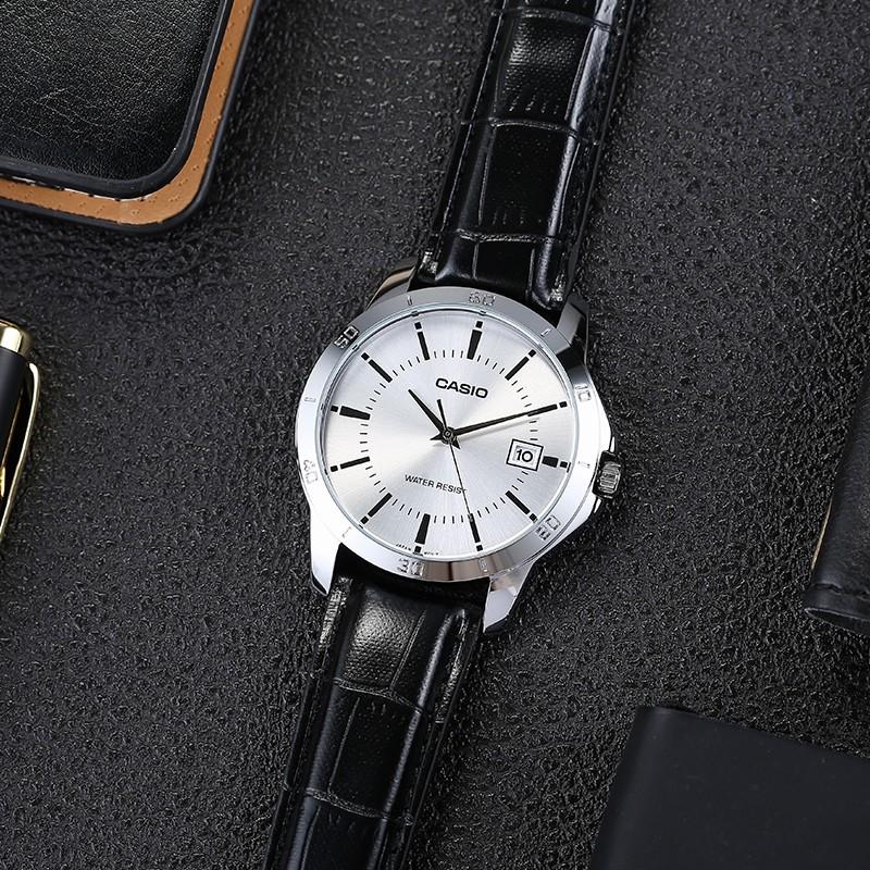 Casio LTP Quartz Movement Genuine Leather/Genuine Leather/Cloth Strap Watch Unisex Silver Dial MTP-V004L-7A<P-V004L-7A