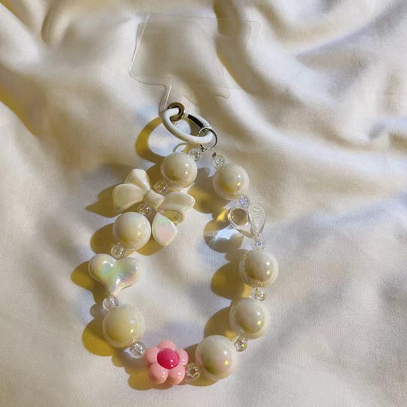 Trendy Heart Bowknot Beaded Bracelet & Phone Case Keychain Charm