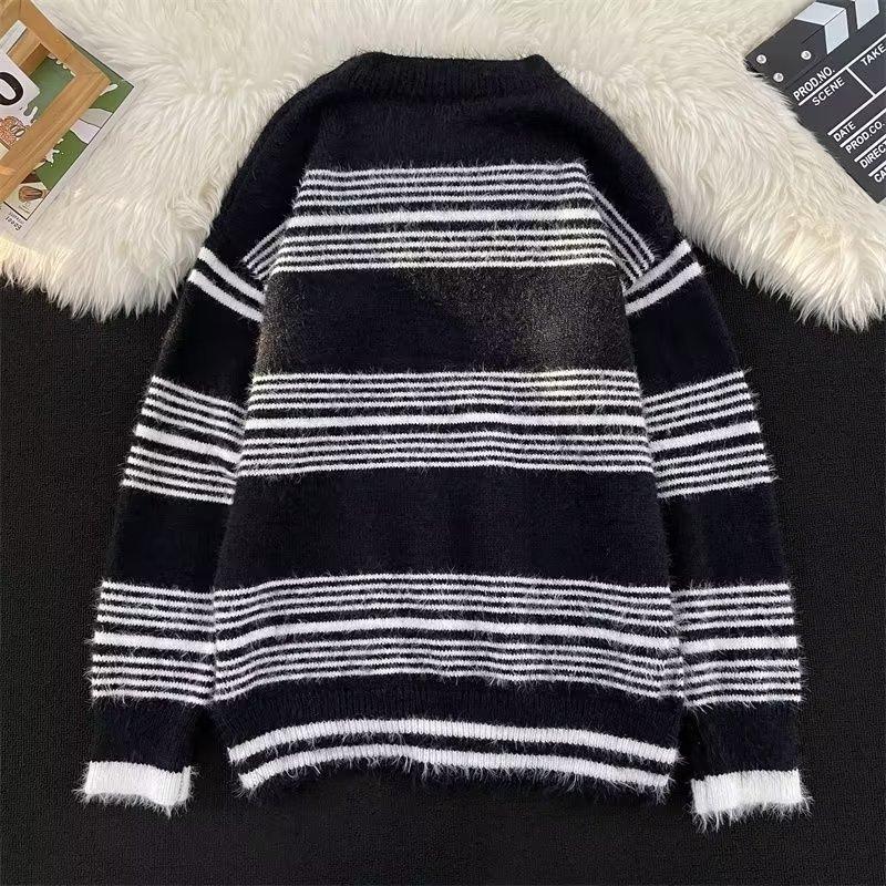 Autumn and winter hiphop retro splicing striped sweater men's American street ins lazy wind loose pullover knitted sweater
