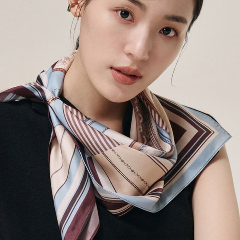 Saint Luxure Mariel Cobalt Wine