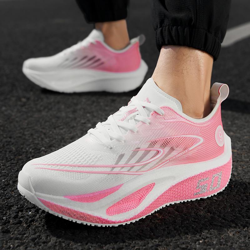 2026 Nuove Scarpe da Corsa Antiscivolo con Suola Morbida e Suono di Frizione per Uomo, Ammortizzanti Reattive Casual con Piastra in Carbonio Scarpe Sportive alla Moda
