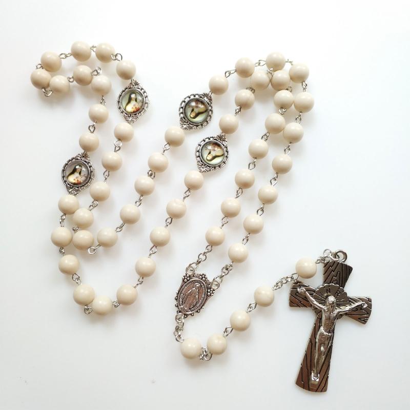 Catholic White Beads Rosary Necklace Virgin Mary Medal & for Cross Pendant Favors for Baptism Communion Weddings Party
