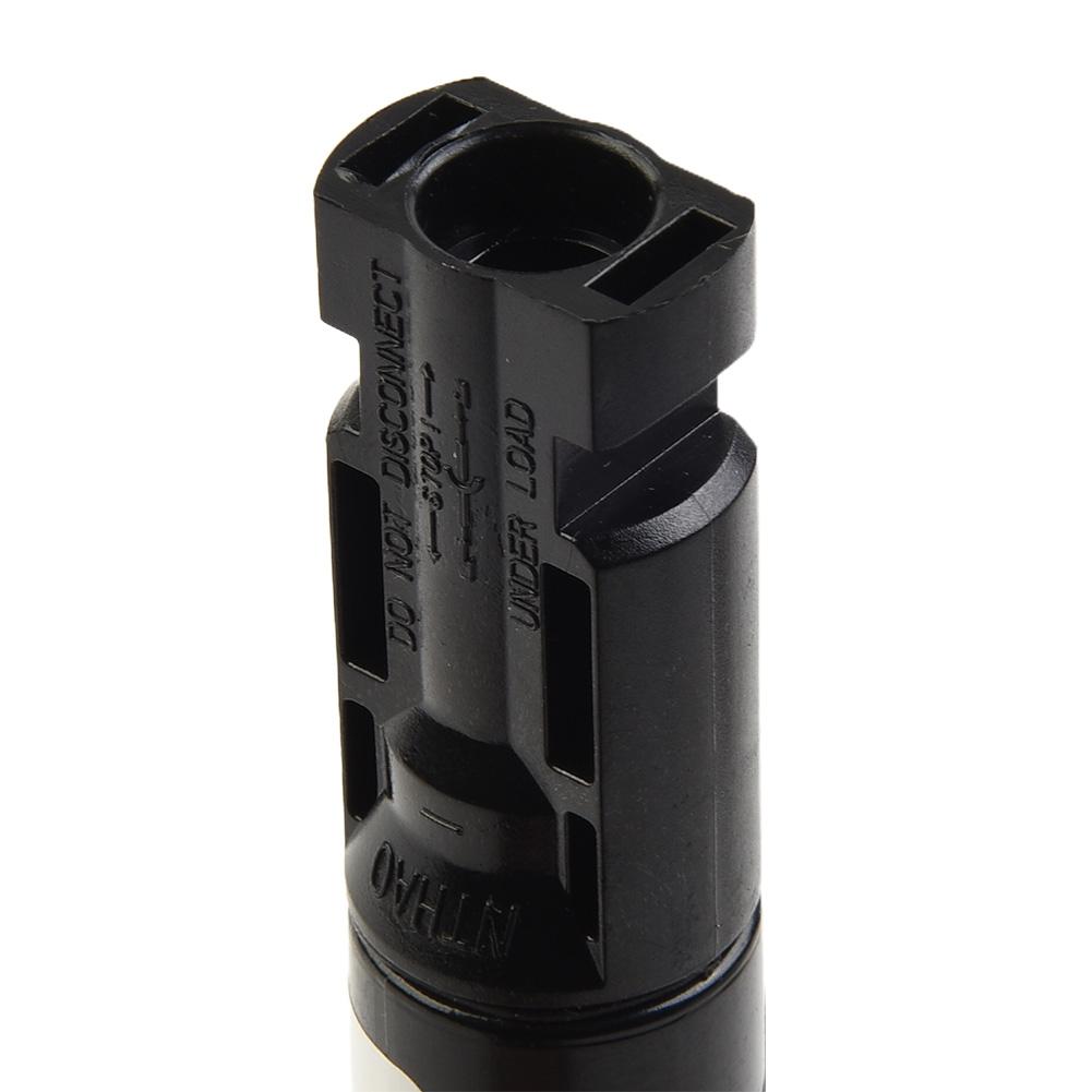 1000V Fuse Holder Black High Current-carrying Injection Molding