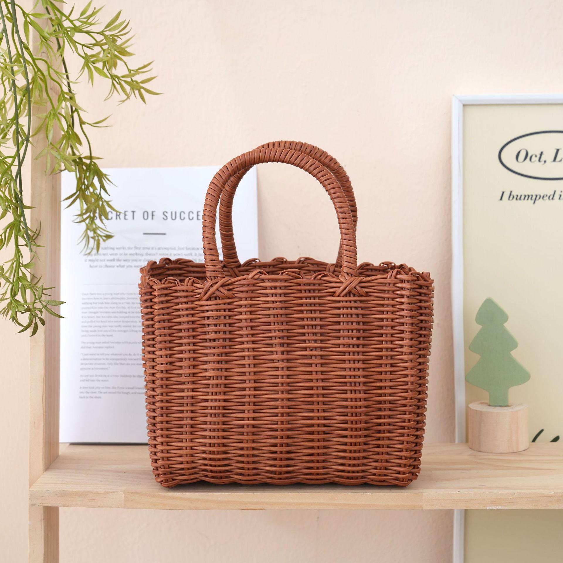 

Colorful Imitation Rattan Woven Ladies Picnic Handbag