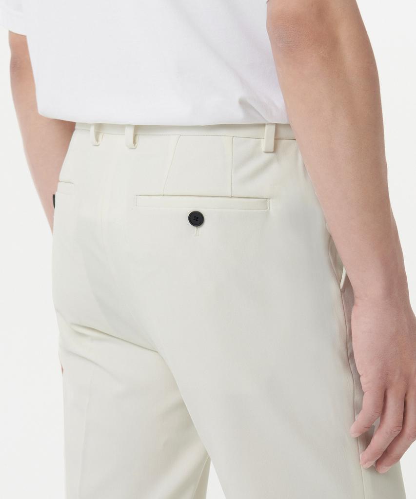 MUSINSA STANDARD Tapered Hidden Banding Crop Slacks [Cream]