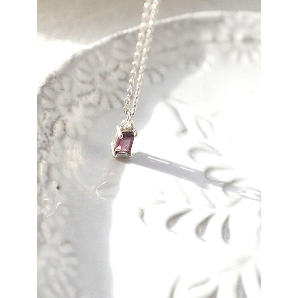 Rhodolite.104 Silver + White Gold Plating