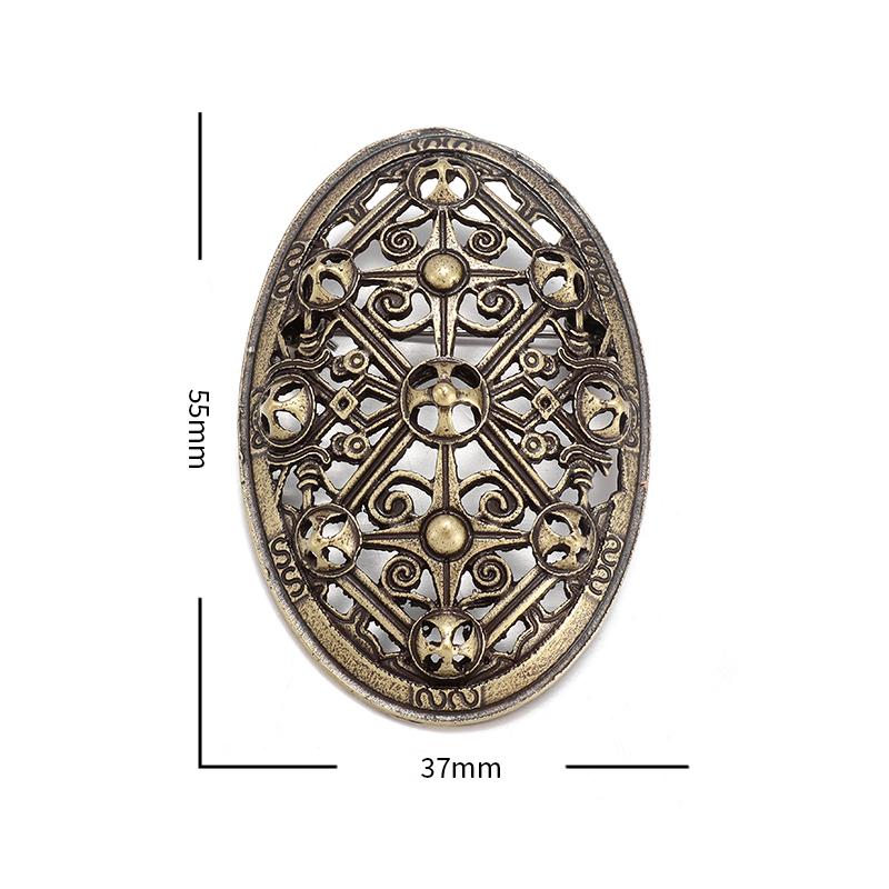Vintage skandinávská brož štít severská mytologie keltská kovová brož punkový amulet špendlík pro muže