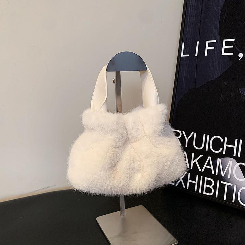 Ielgy Plush Bag Portable Pleated Bucket Bag Korean Version Fashion Furry Messenger Bag
