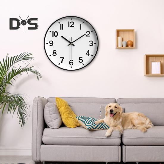 Ceas de perete Mișcare cu cuarț Afișaj clar Numere mari 3D Funcționare silențioasă Ceas fără ticăituri alimentat de baterii