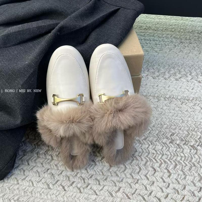 Fashion SUOJIALUN 2025 Winter New Women Fur Slipper Fashion Round Toe Slip On Mules Shoes Soft Flat Heel Outdoor Casual Furry Slides Sho