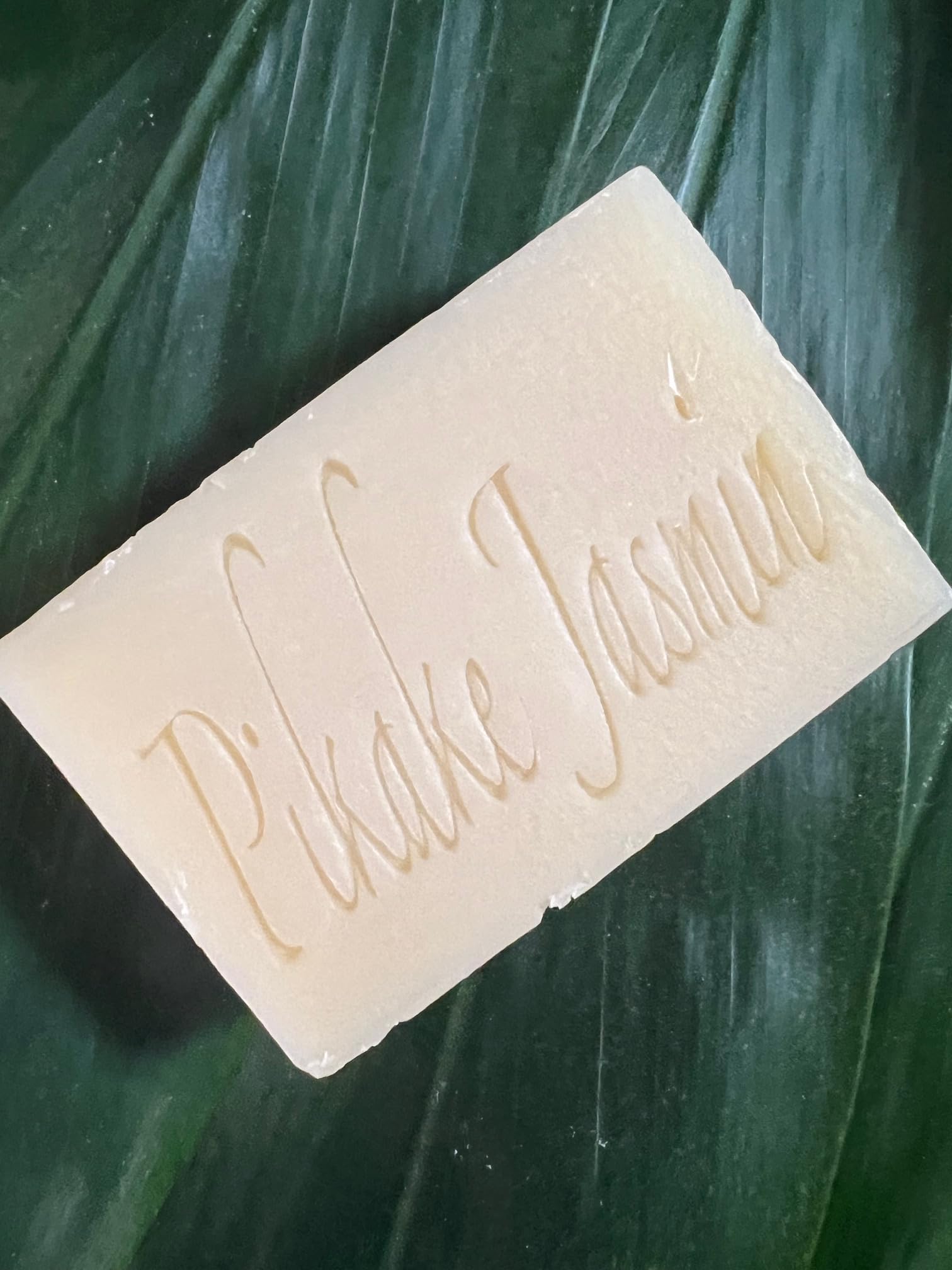 

Ароматное мыло ручной работы с простым запахом пикаке Мыло A alaokalani, ингредиенты, без добавок, долгосрочное старение, твердое, бежевый