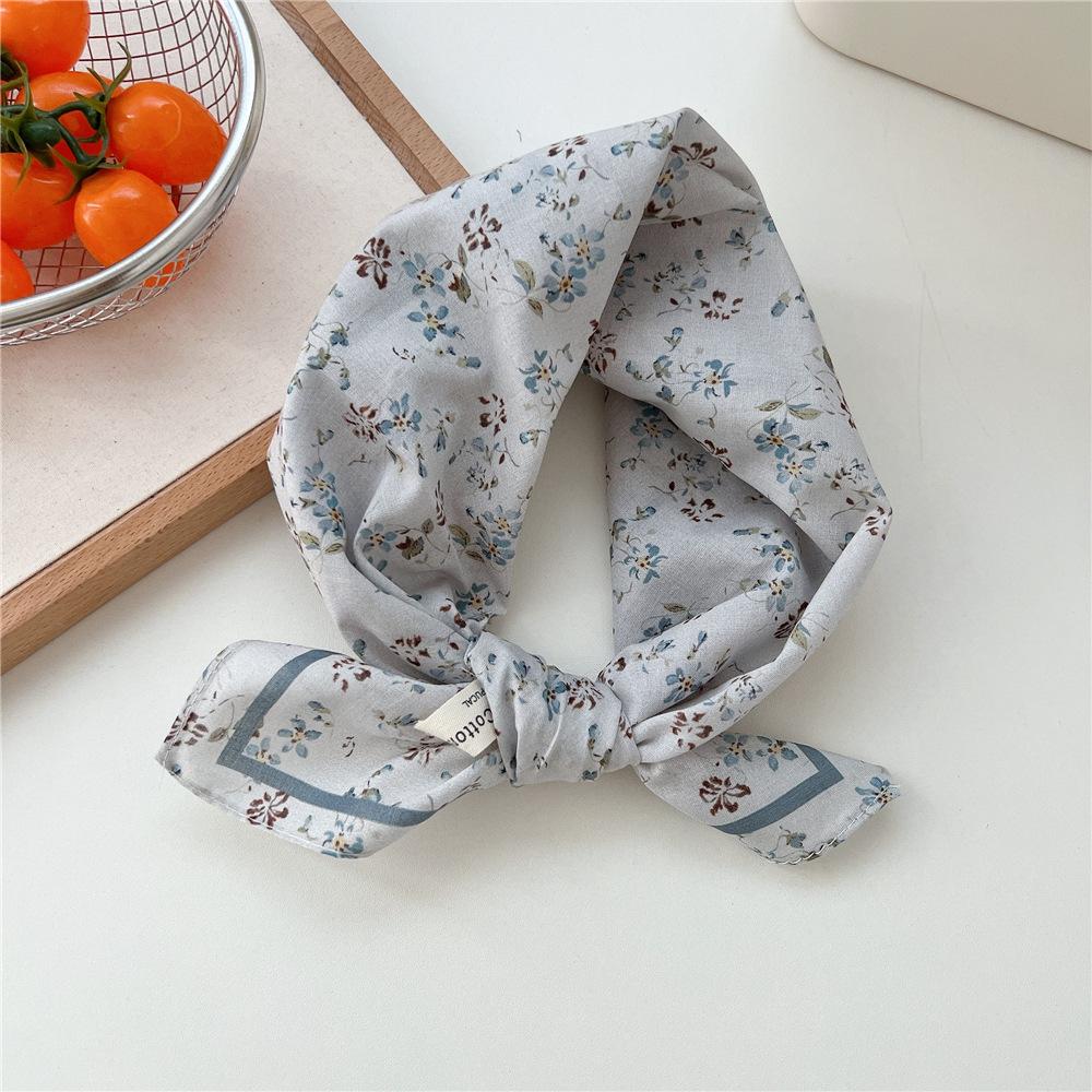 Korean literary and artistic decoration small silk scarf Korean version fashionable versatile spring and summer fresh and breathable cotton and