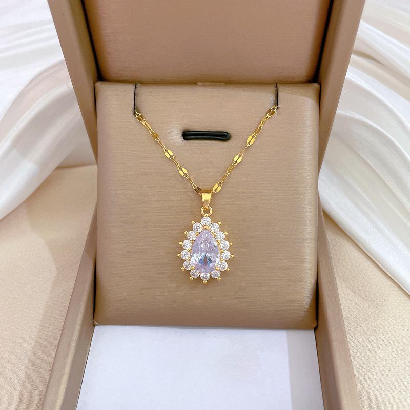 Titanium Steel Micro-Inlaid Luxury Necklace: Elegant Full Diamond Gold Design for Women