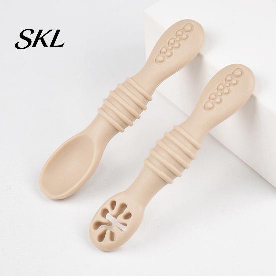 Soft Silicone Spoons for Babies 2Pcs Baby Spoon, Toddler Training Spoon Puree Fruit Puree, Non Slip Set Non-Slip Handle Infant Feeding Self