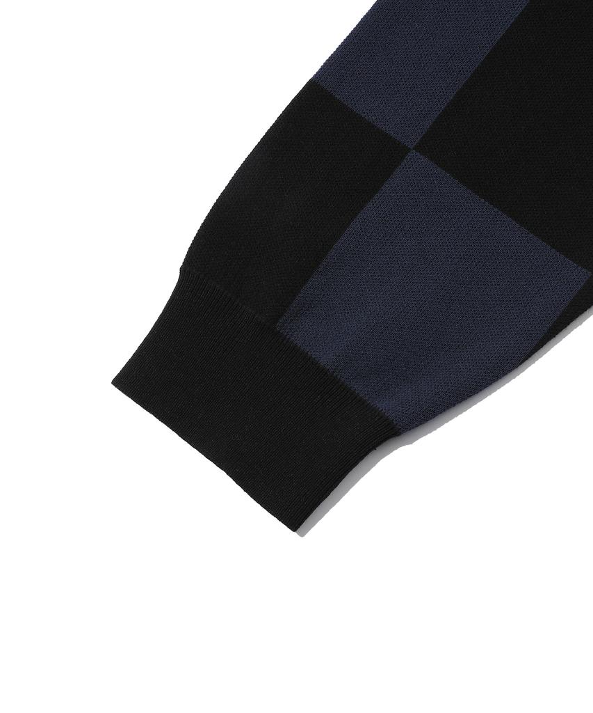 BEENTRILL Classic Checkerboard Oversized Knit (Dark Navy)
