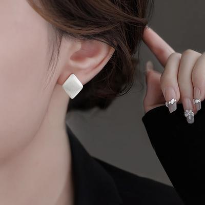 Brushed Square Earrings Fashion Light Luxury Early Autumn Personality Matte Matte Geometric Rhombus Earrings