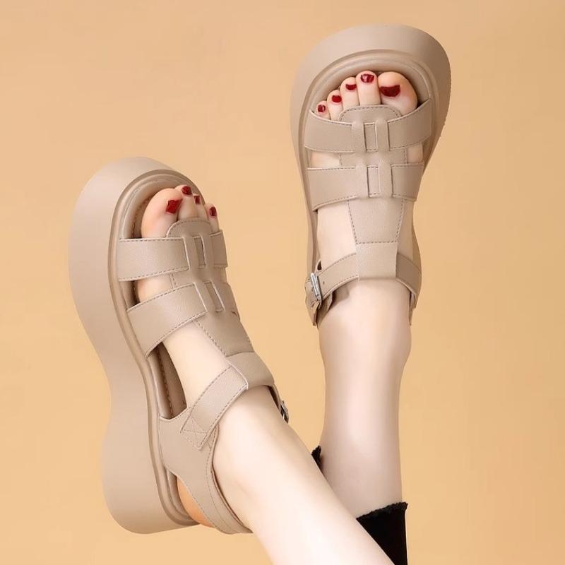 New sandals women's summer versatile casual sports shoes with skirts lightweight niche sandals