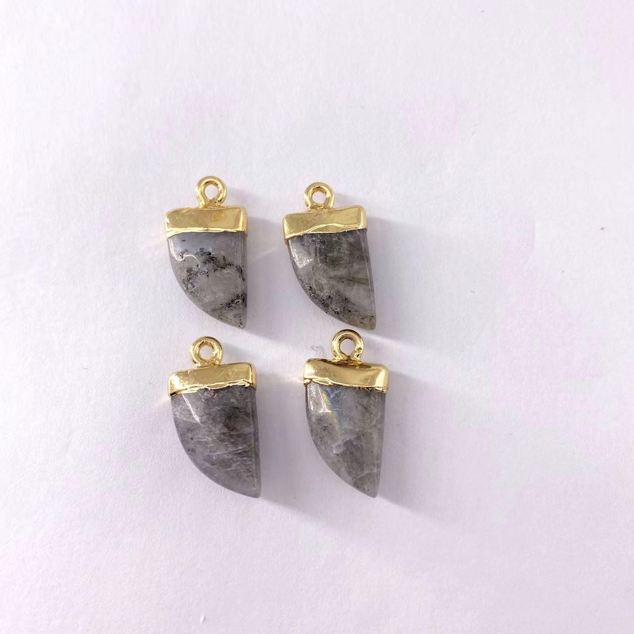 

Electroplated Natural Stone Pendant: Amethyst, Red Stone, White Crystal & More in Ox Horn Shape 10x20mm