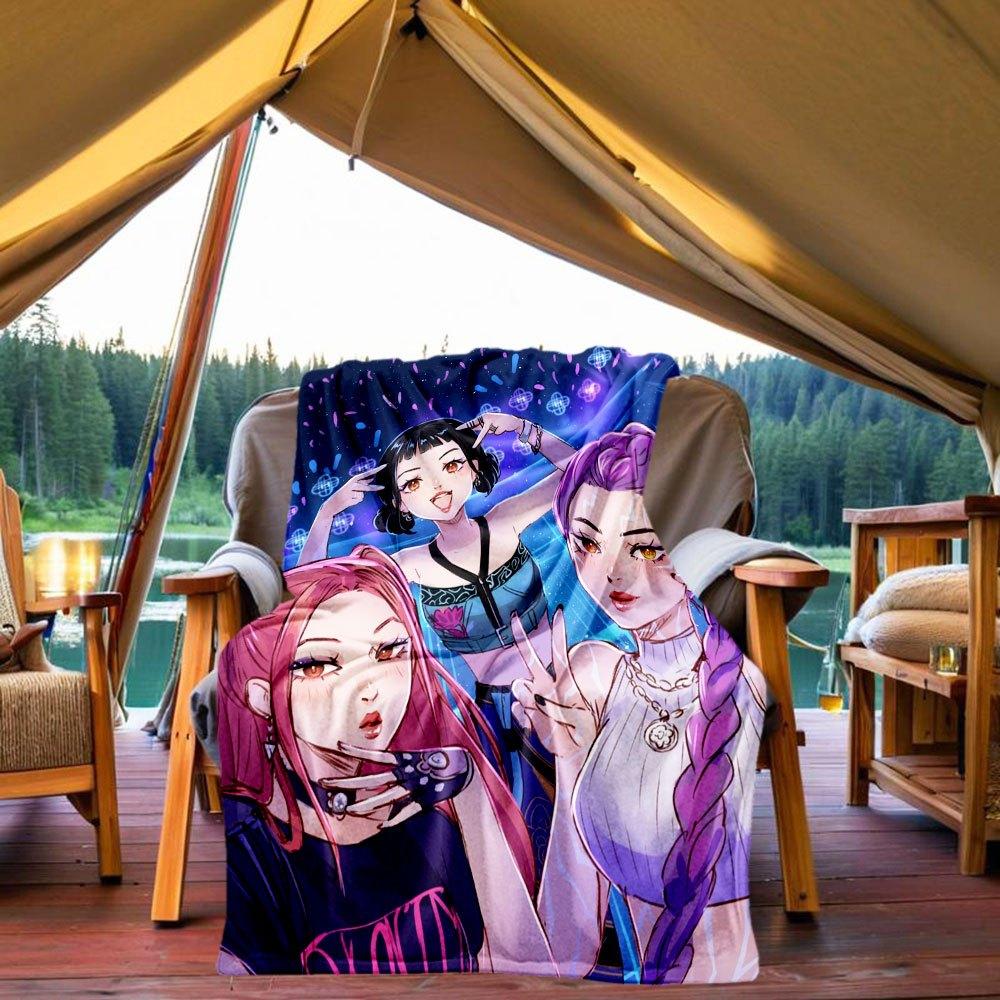 

Vivid Neon Party Fashion: Crop Top with Floral Embroidery Blanket Lightweight Flannel Throw Blanket for Sofa, Bed, Travel, Camping, Livingr 130x150cm