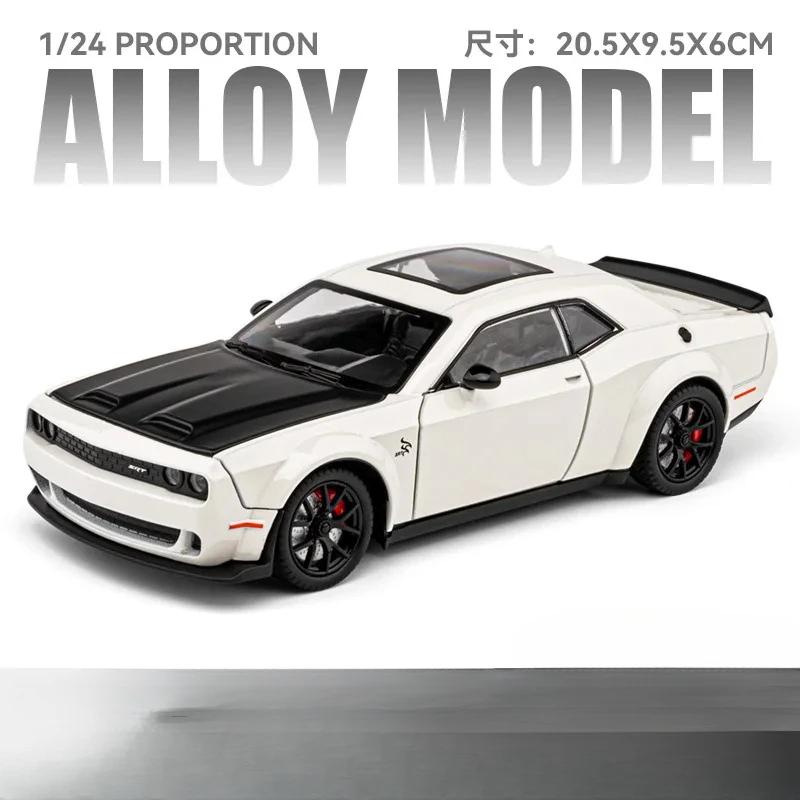 

Simualtion 1:24 Dodge Challenger Hellcat Redeye Alloy Car Model Sound and Light Children Toy Birthday Gift Miniature Voiture белый