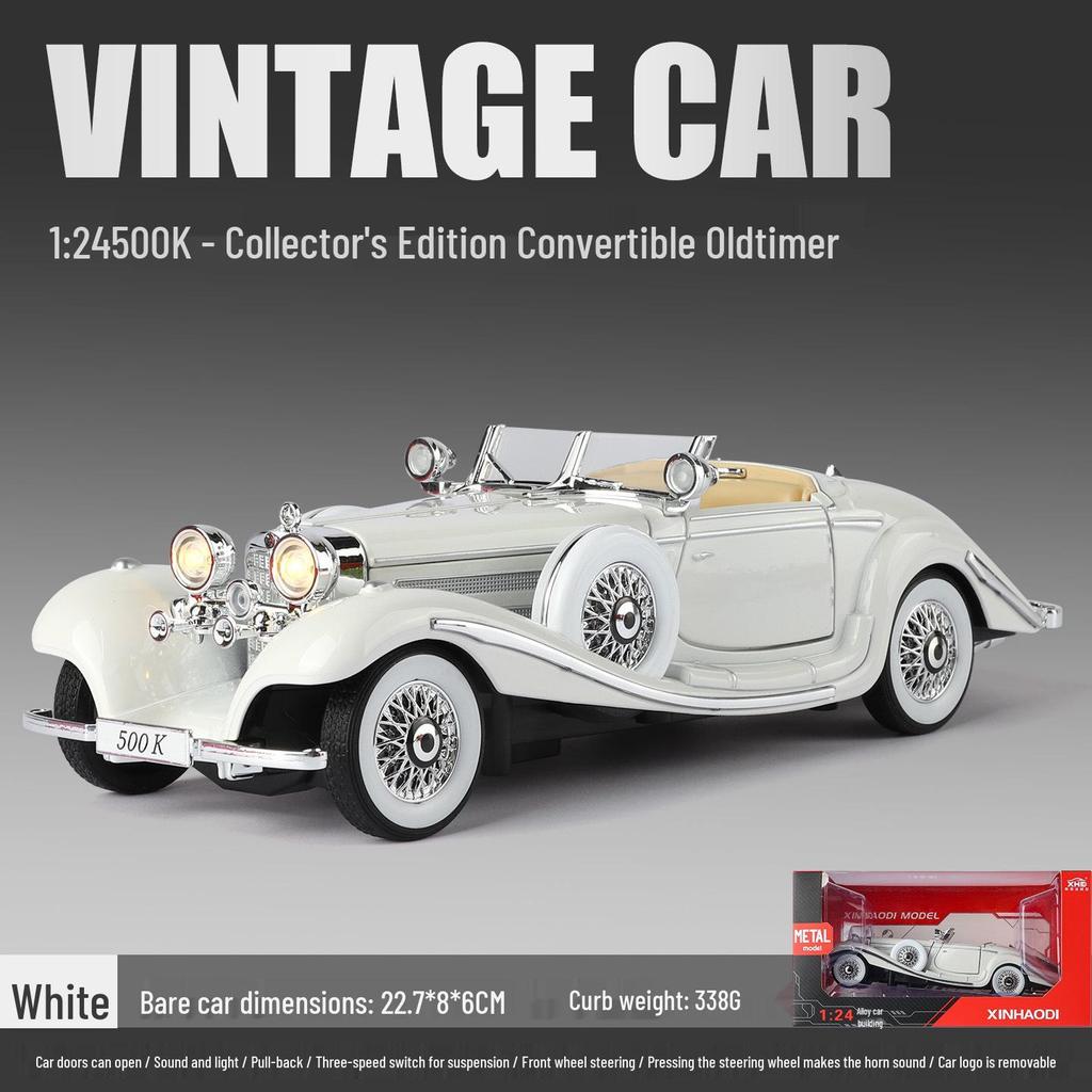 1/24 Rolls-Royce Phantom Alloy Car Model with Sound, Light, and Starry Sky Roof for Kids' Collection and Decoration.