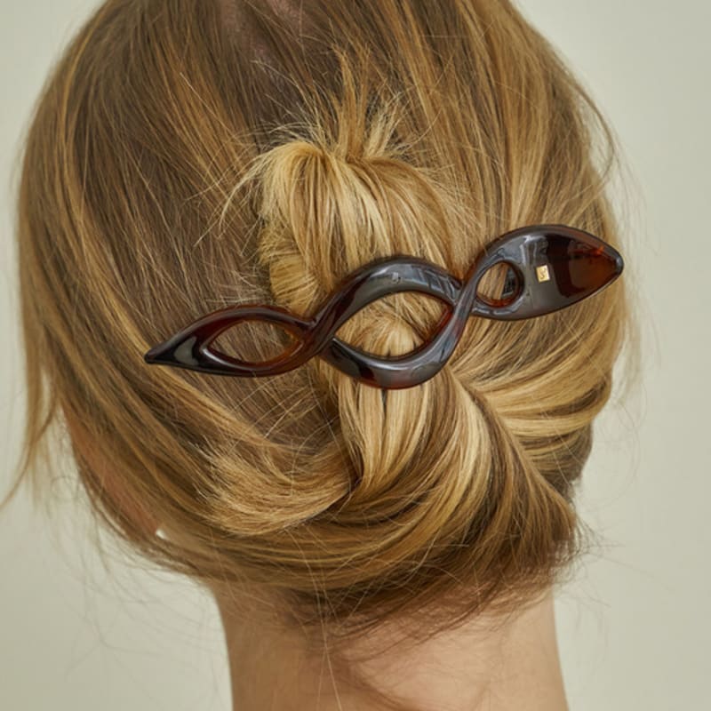 

Ssecondo French brown curved hair clip, Noa Glossy brown