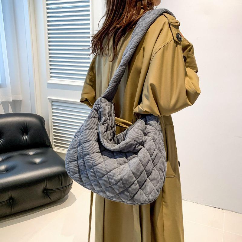 Fashion Rhombus Messenger Bag Simple Solid Color Autumn and Winter Cotton Clothes Shoulder Bag Trendy Casual Student Tote Women's Bag