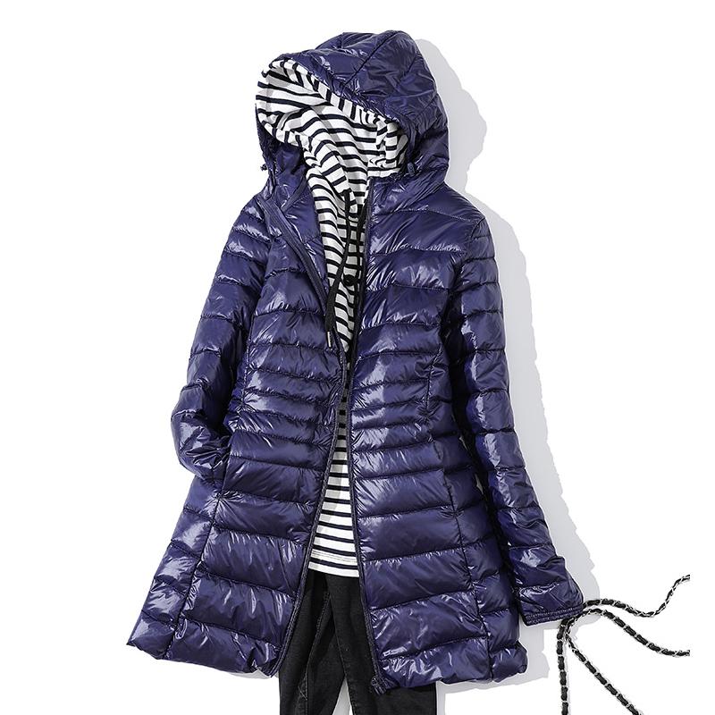 Ultralight Women Puffer Jacket Duck Down Hooded Coat Warm Windbreaker Parka for Autumn Winter Portable Female