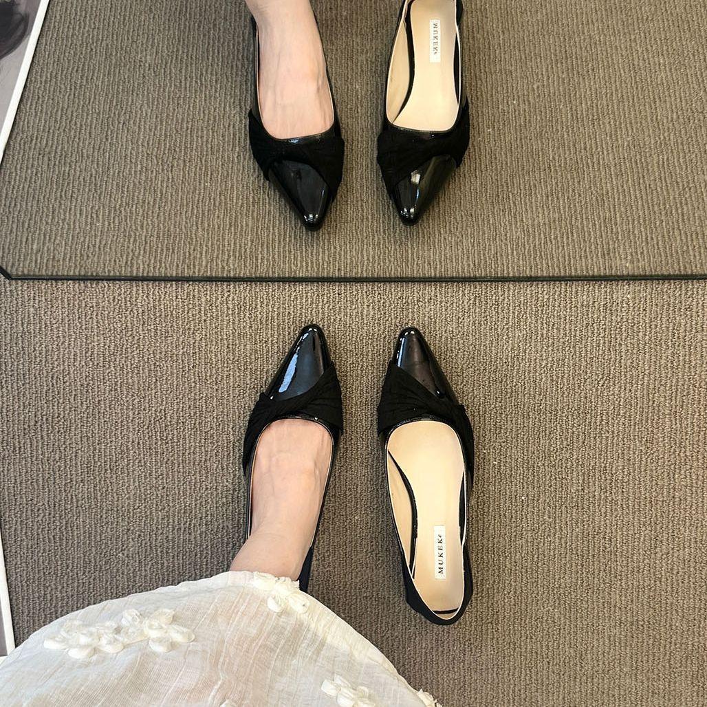 

Niche design sense temperament shallow mouth pointed single shoes women gentle with skirt splicing commuting Mary Jane evening ladyshoes 40 чорний