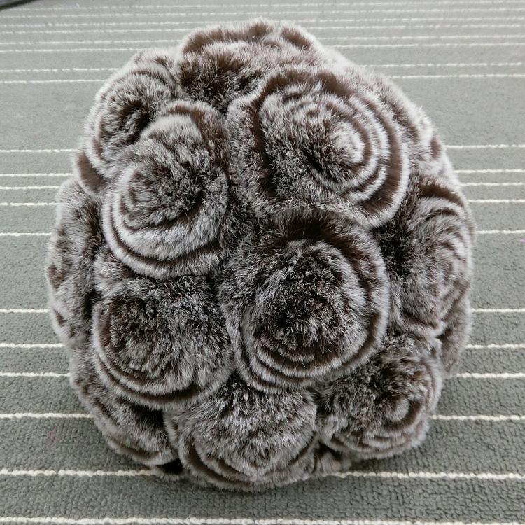 Women's Fashionable Winter Thick Rex Rabbit Fur Hat with Rose Fur Flowers Real Knit Appropriate for Parties