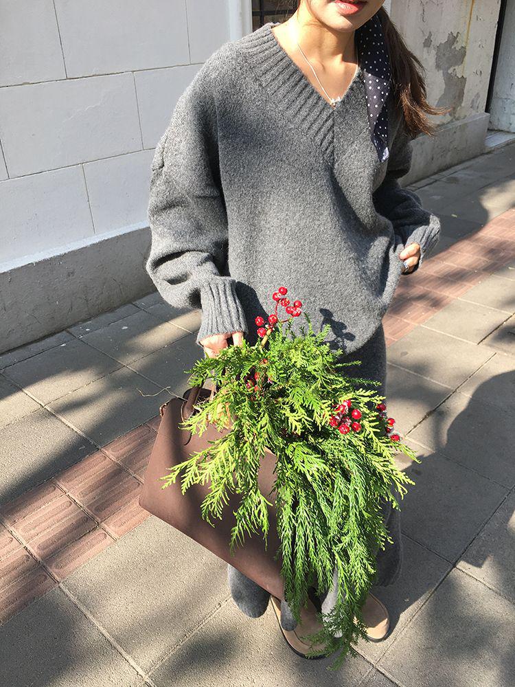 Early Autumn Retro V-neck Sweater Set & Fishtail Midi Skirt for Women