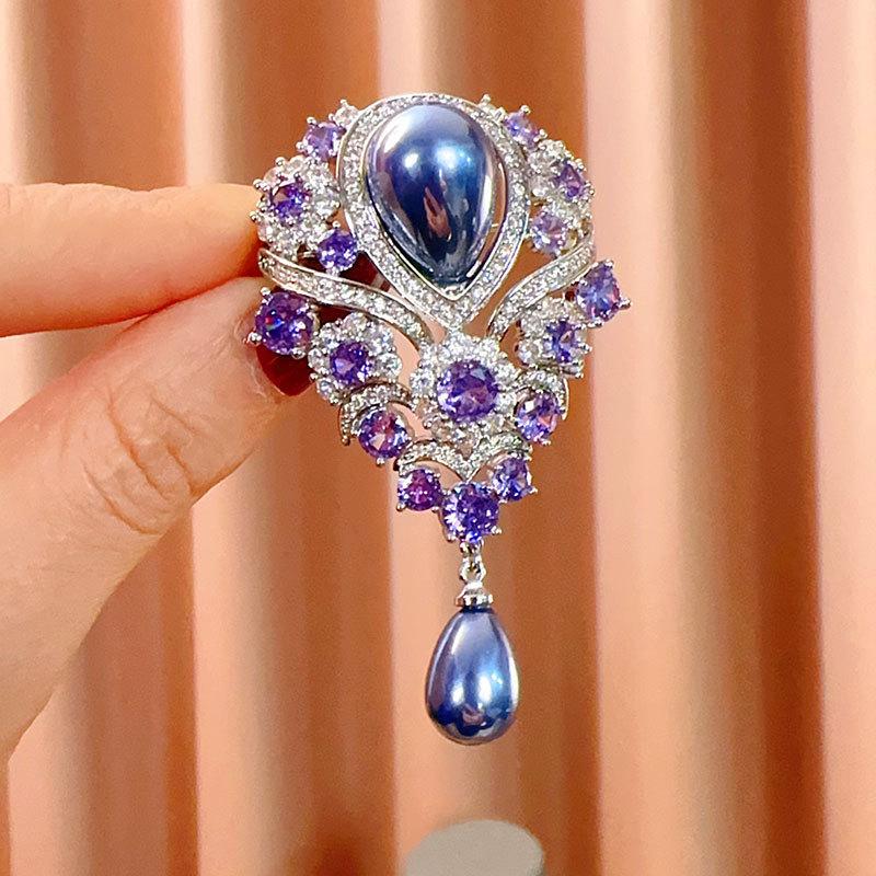 Lehký luxusní francouzský retro fialový brož ve tvaru kapky s perlou, lehký luxusní diamantový, elegantní, univerzální, doplňky ke kabátu