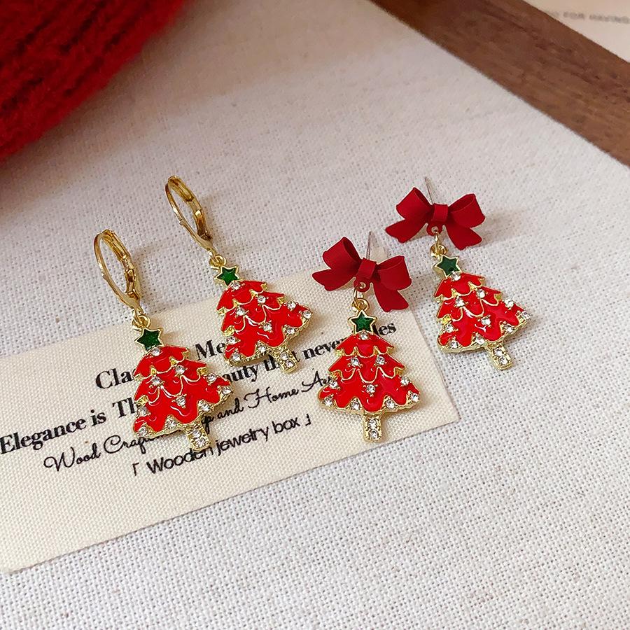 Silver Rhinestone Bow Christmas Tree Earrings: High-End, Versatile Studs