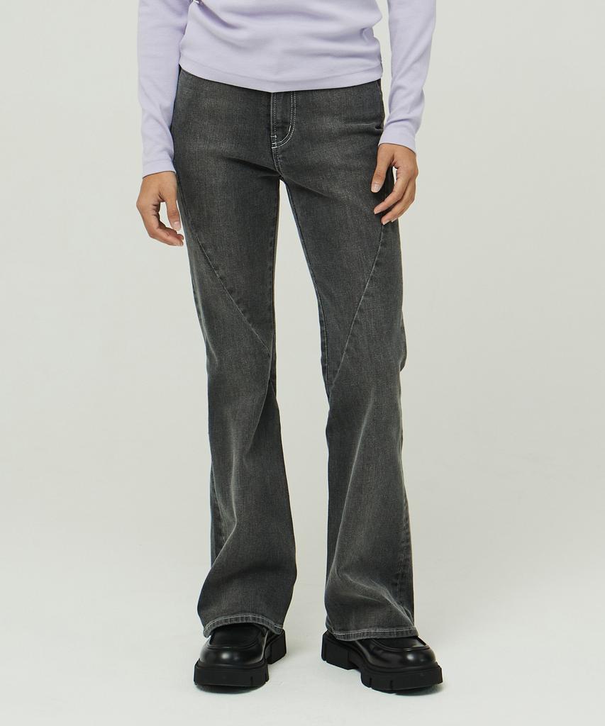 MAGOODGAN Chera 7425 Fadewash Curved Grey Bootcut Denim Pants