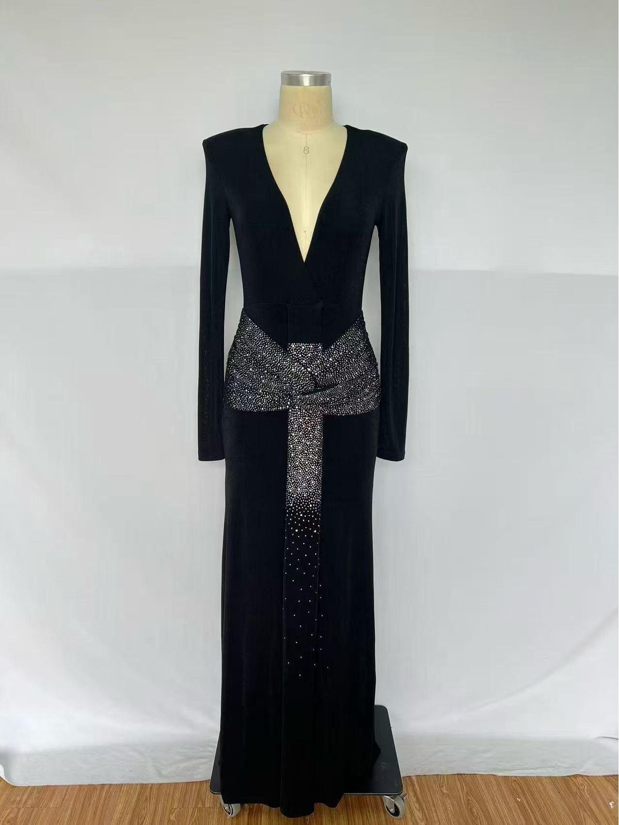 

European & American Style Black Long-Sleeve Slim Fit Dress with Deep V Neck & Rhinestone Waist Trim. XL