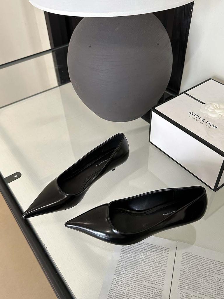 Fashion Pointed Toe Women Pumps 2024 New Arrivals White Beige Pink Black Shallow Slip On Thin Mid Heels Work Shoes Woman Size 35-39