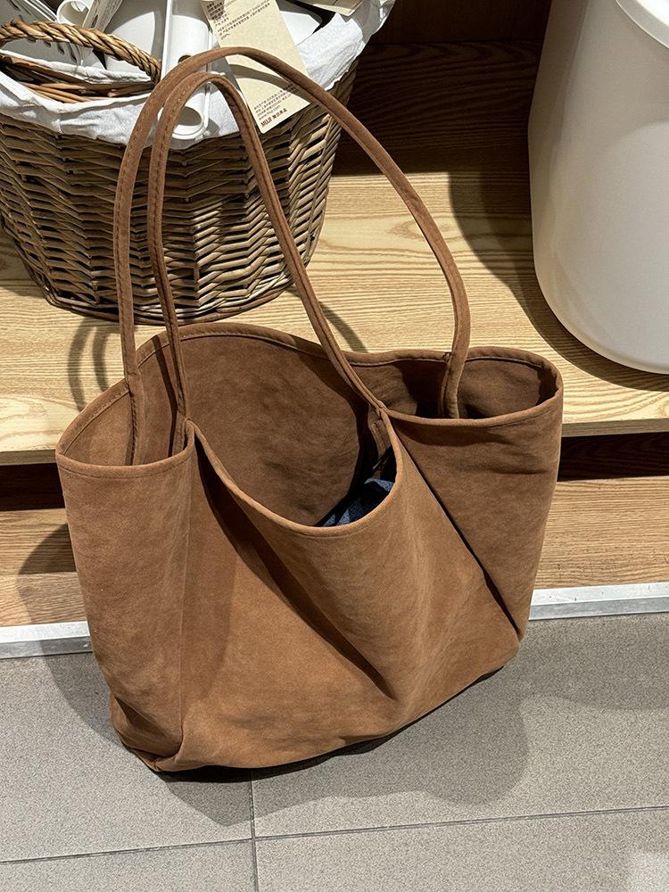 Large Capacity Suede Shoulder Tote: Artistic Lazy Style for Students & Shoppers