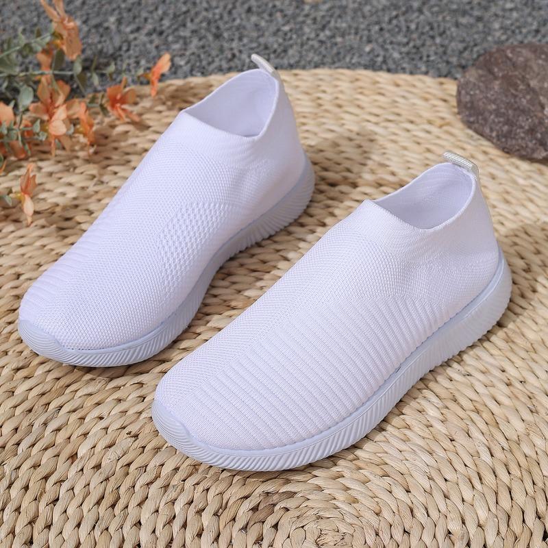 Fashion Fashionable and Lightweight Flat Sports Shoes for Women, New Summer Round Toe Mesh Breathable Soft-soled Single Shoes